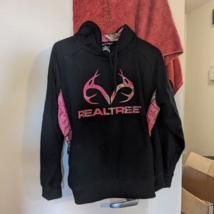 Realtree Womens Medium Camo Sweater Pink & Black - pockets and a hood